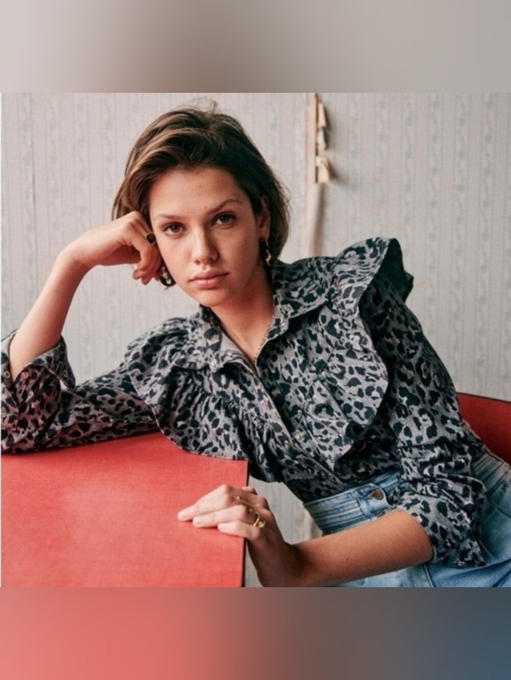 Sezane Matty‎ Leopard Print Ruffle Blouse with Black Pearl Snaps. Size 40 = US 8